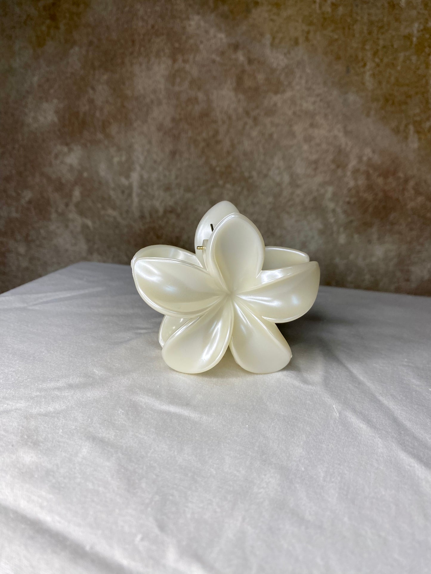 FLOWER  ~ HAIR CLIP